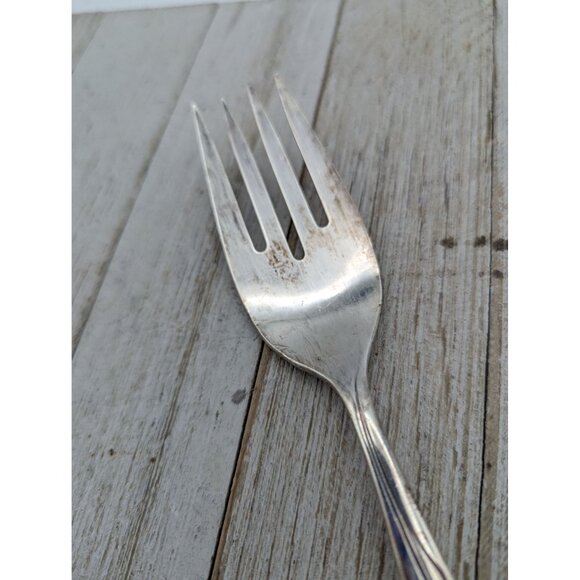 Oneida Community Silverplate Enchandment Gentle Rose Flatware Cold Meat Fork - Picture 3 of 7
